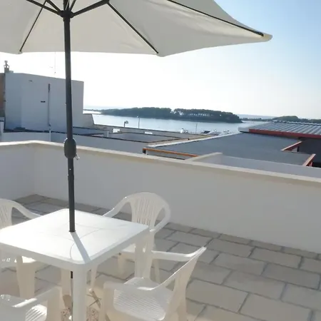 Island Appartement *
